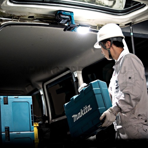 Makita ML013G 40Vmax XGT Li-ion akkus Led lámpatest 1200 lumen