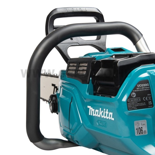 Makita UC030GE101 akkus láncfűrész 40V max XGT BL XPT
