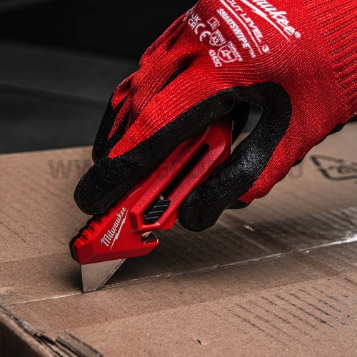 Milwaukee multifunkciós kés