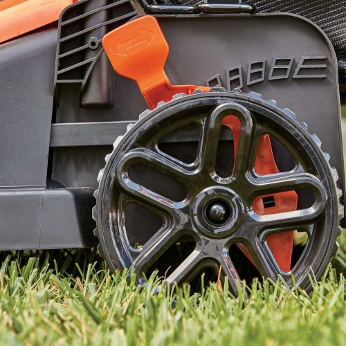 Black+Decker elektromos fűnyíró 1600W, 380mm, 45L-es gyűjtőkosár