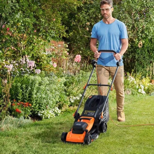 Black+Decker elektromos fűnyíró 1400W, 340mm, 30L-es gyűjtőkosár