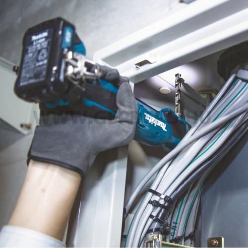 Makita DA332DZ akkus sarokfúró géptest 10,8V-12V Max CXT