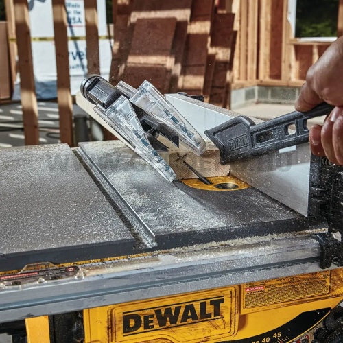 DeWALT DWE7485-QS asztali körfűrész 210mm