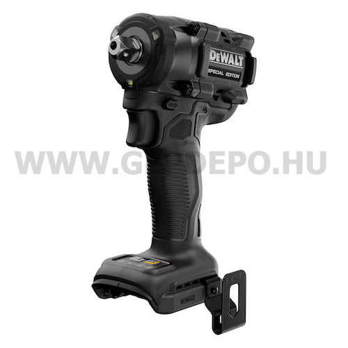DeWALT DCK2224MP2T-QW McLaren18V XR Li-ion akkumulátoros ütvefúró-csavarozó gépszett TSTAK kofferben