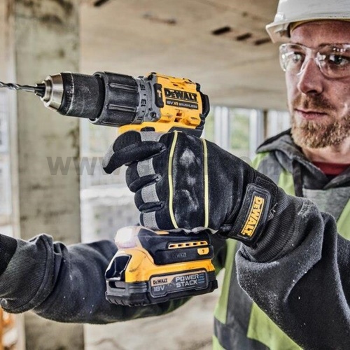 DeWALT DCF900P2T-QW 18V XR Li-ion akkumulátoros ütvecsavarozó 1/2" BL High Torque