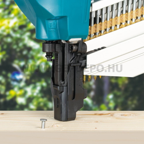 Makita DBN900 / BN001G szeg fejmagasság emelő adapter