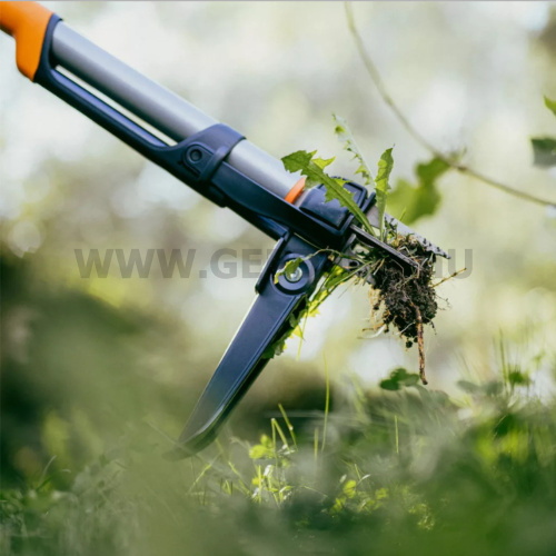 Fiskars-X-series-gyomkiszedő