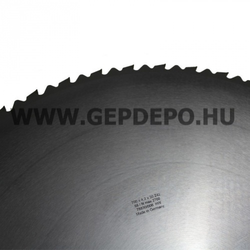 Makita keményfémlapkás fűrésztárcsa 700x30mm Z42