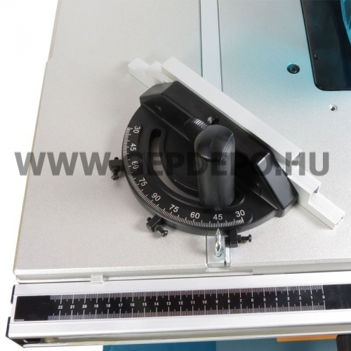 Makita 2704 asztali körfűrész