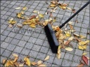 Fiskars QuikFit kültéri seprű