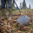 Fiskars Solid lombseprű (L)