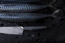 Fiskars Titanium Santoku kés