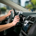 Nite Ize Steelie Squeeze Vent Kit szellőzőrácsra rögzíthető autós telefontartó készlet