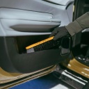 Fiskars Plus autós hóseprű és jégkaparó hosszított nyéllel