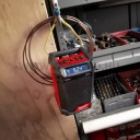 Milwaukee RCDAB+0 M12 akkus rádió és töltő Bluetooth kapcsolattal géptest